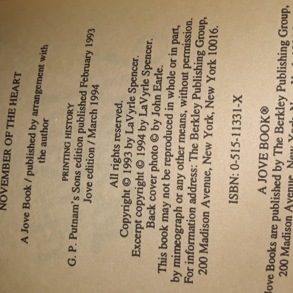 Vintage 1994 November of the Heart paperback book by Lavyrle Spencer - Picture 3 of 5